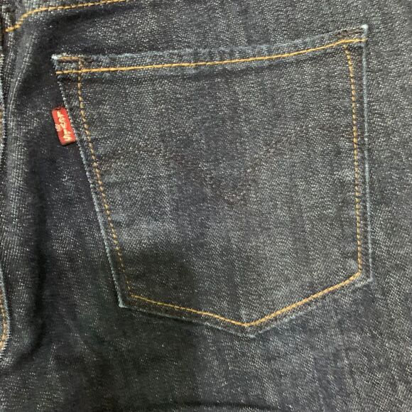 Levi's Demi Curve Classic Bootcut Dark Wash Jeans 8/29 - Picture 3 of 4
